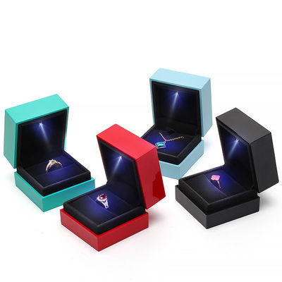 Hanhong Square Spray Paint Multicolor Juwelendoos met licht en zijde-schermprint