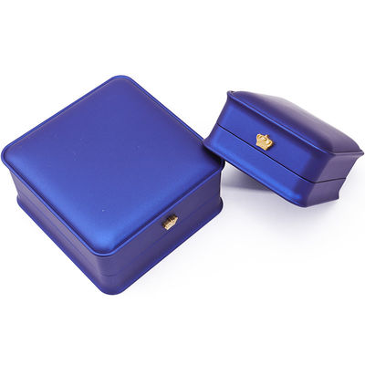 Glanzende donkere blauwe slanke valse lederen LED sieraden doos voor luxe opslag display