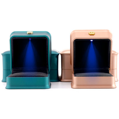 Multicolor LED Armband Halsketting Ring Box met Plastic Velvet Materiaal van Hanhong