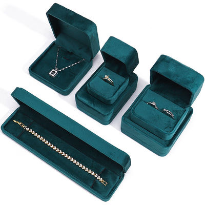 Groothandel Vervaardiging Luxe Juwelen Doos verpakking Gepersonaliseerd Custom logo High end Donkergroen Halsketting Armband Oornissen Ring Verpakking Fluwelen Juwelen Doos