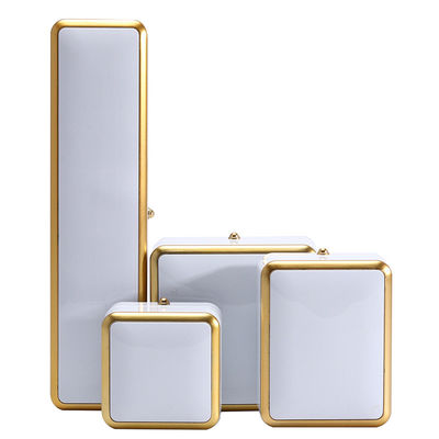 Gepersonaliseerde juwelen doos Verpakking Goud behang Plastic juwelen doos Met LED-verlichting