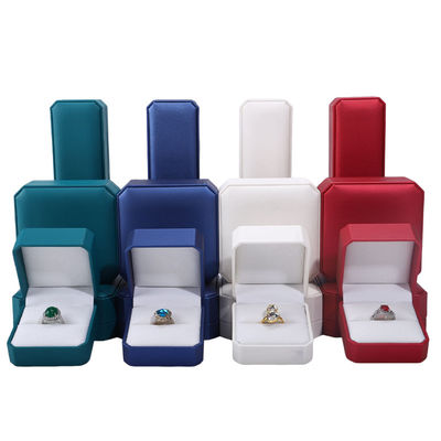 Vierkant leer sieraden doos voor maatverpakking van oorbellen Armband Halsketting Ring