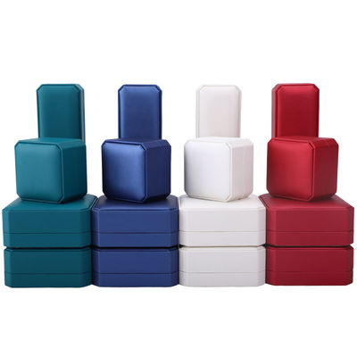 Vierkant leer sieraden doos voor maatverpakking van oorbellen Armband Halsketting Ring