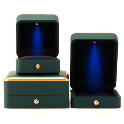 kopen Vierkante groene LED sieraden doos voor luxe verpakking van halskettingen en ringen aanpasbaar online manufacture