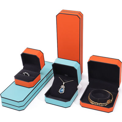 Zwarte rand achthoekige gladde PU leer sieraden verpakkingsdoos voor luxe opslag