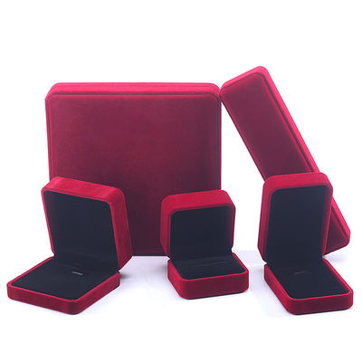 Luxe fluwelen sieradendoos luxe vierkante Rode fluwelen sieradendoos voor ketting armband ring verpakking