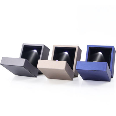 Blauwe LED sieraden doos voor luxe verpakking van oorbellen Armbanden halskettingen Ringen