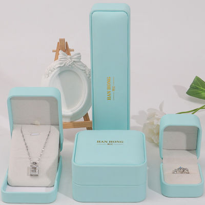 kopen Cyan Plain Soft Touch Faux Leer Juwelen Verpakking Doos Hoesje Luxe Organisator online manufacture