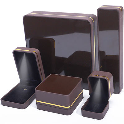 kopen Han Hong rechthoekige sieraden doos met LED licht en fluweel bekleding Luxe accessoires online manufacture