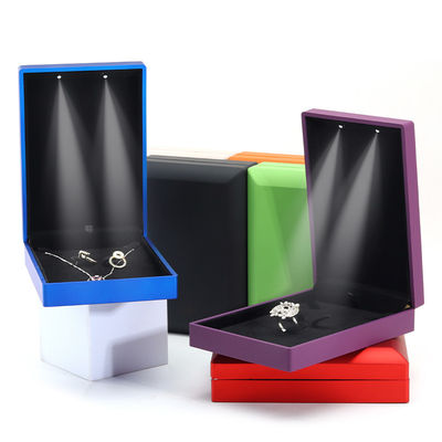 Hanhong Custom Logo Spray Paint Juwelen Verpakkingsdoos voor oorbellen Halsketting Ring LED Set