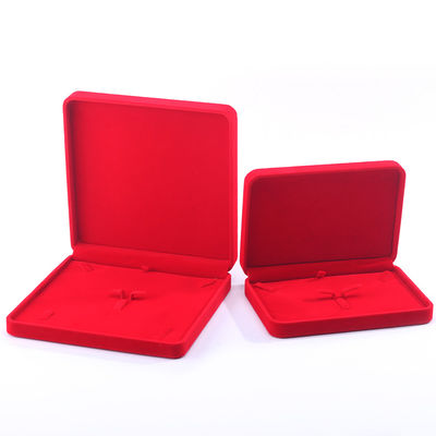 Luxe fluwelen sieradenverpakkingsdoos, hoogwaardige handgemaakte rode sieradendoos voor ketting, armband, oorbellen, ring