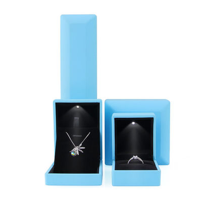 Rechthoek maat Blauwe LED Ring Juwelen Doos voor Oornissen Halsketting Armband