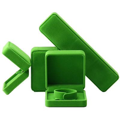 Hoogwaardige Juwelen Doos Ring Halsketting Armband Verpakking Luxe handgemaakte vierkante groene fluwelen juwelen Doos