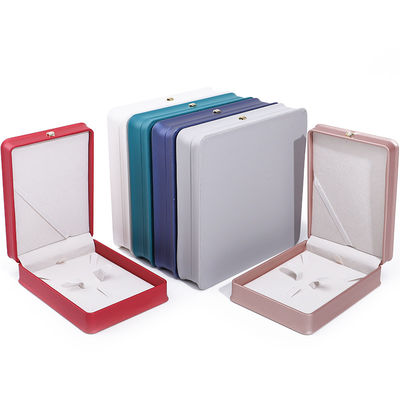 Rechthoekig Handgemaakt Hanhong Custom Logo Box Kroon Design Luxe PU Ledendoos Halsketting Ring Sieraden Doos