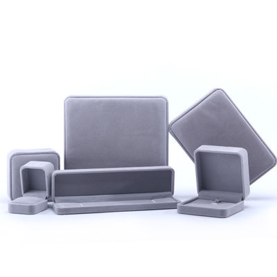 Op Maat Gemaakte Grijze Fluweel Sieradendoos voor Ketting, Ring, Oorbellen, Armband Verpakking