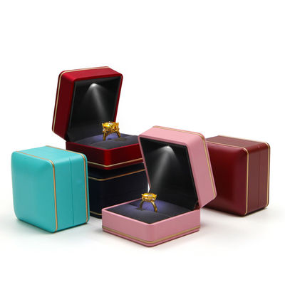 Juwelenpakket met licht Hanhong Custom Logo Zilk Screen Printing LED Storage Box