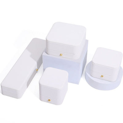 Dik Sponge Silk Necklace Leer Juwelen Doos met Custom Logo Rechthoekige Vorm Design