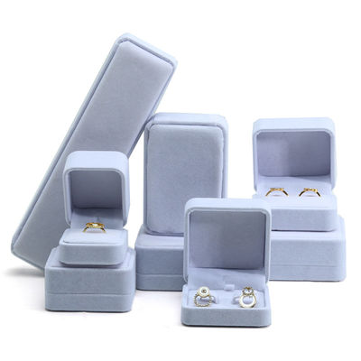 Witte fluweel op maat gemaakt juwelen verpakkingsdoos voor halsketting stud oorbellen armband en ring