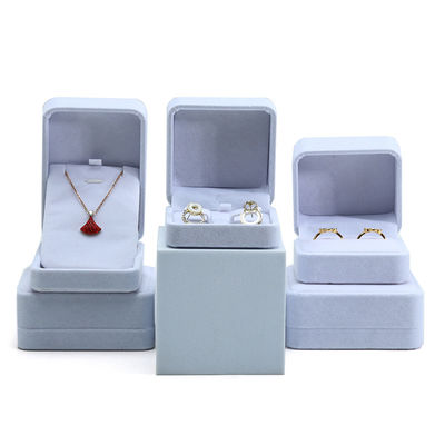 Witte fluweel op maat gemaakt juwelen verpakkingsdoos voor halsketting stud oorbellen armband en ring