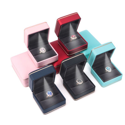 Custom Logo Silk Screen Printing Juwelen opslagdoos met licht Hanhong Cyan Ring Box