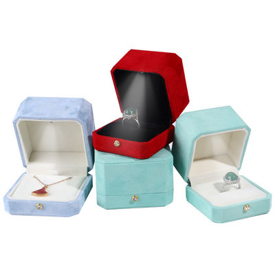 Klantenlogo Blauw Achterachtig Flannel Goud Buckle Sieraden Doos voor LED Sieraden Ring Doos