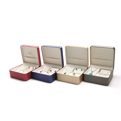 Op Maat Gemaakte Ring Oorbellen En Ketting Cadeauset Voor Reissieraden Opbergdoos