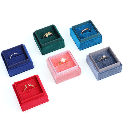 Klanten logo Hanhong fluweel sieraden display cadeaubon voor op maat gemaakte verlovingen