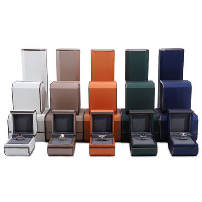 kopen Op maat gemaakte, elegante sieraden verpakkingsdoos in PU-leer voor ringen, halskettingen en armbanden online manufacture
