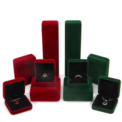 Gepersonaliseerde velvet sieraden doos voor het opslaan en beschermen van sieraden collectie