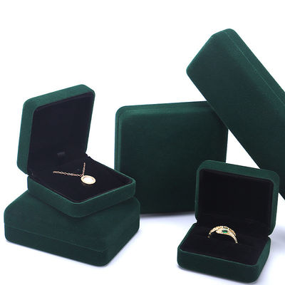 Gepersonaliseerde velvet sieraden doos voor het opslaan en beschermen van sieraden collectie