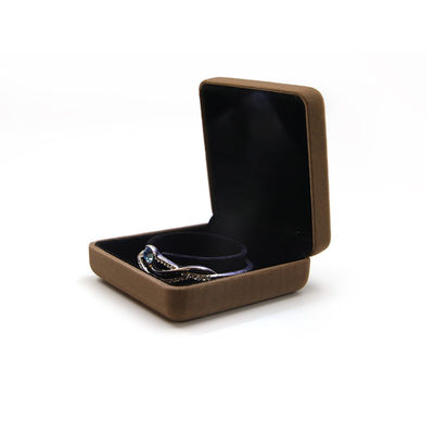 kopen Luxe fluweel sieraden doos voor hoogwaardige bruine verpakking van armband halsketting ring online manufacture