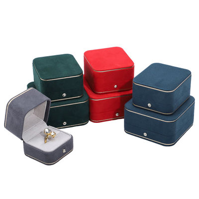 kopen Vierkante juwelen doos voor handgemaakte halsketting armband oorbellen collectie online manufacture