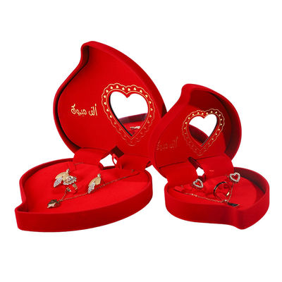 Velvet juwelen doos voor rode liefdesring halsketting en stud oorbellen set aangepaste verpakking
