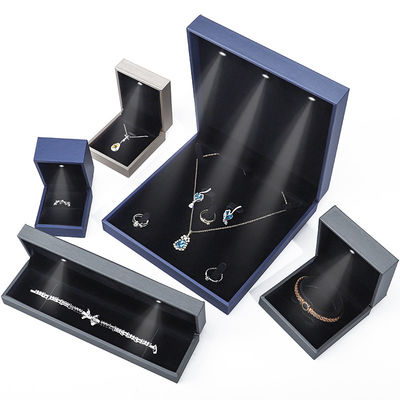 kopen Borsel afwerking PU Led leer sieraden opslagdoos Multi kleur sieraden cadeau dozen online manufacture