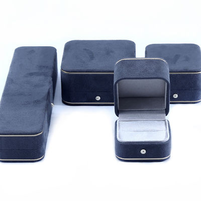 Nieuwste grijze fluweel sieraden doos voor Armband halsketting Ring Custom Logo Hanhong 2023