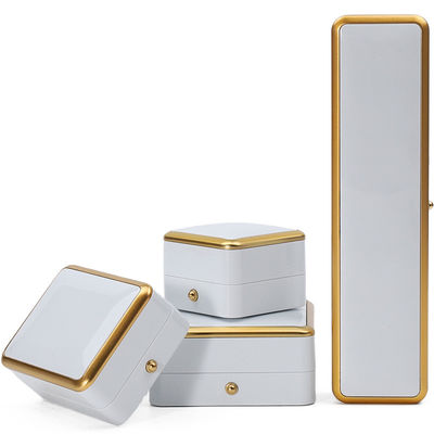 High-end luxe verlichting sieraden doos sieraden opslagkas met zachte fluweel interieur