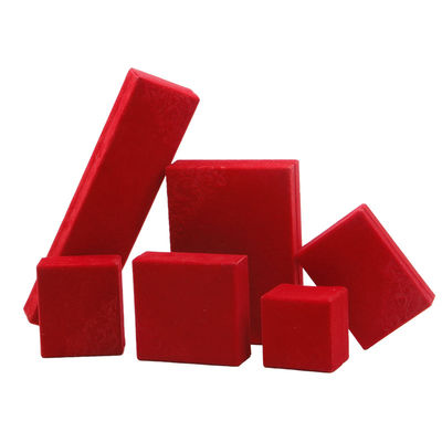 kopen Velvetmateriaal Hanhong Custom Embossed Red Jewelry Box voor halsketting en ring 6*6*4.6cm online manufacture