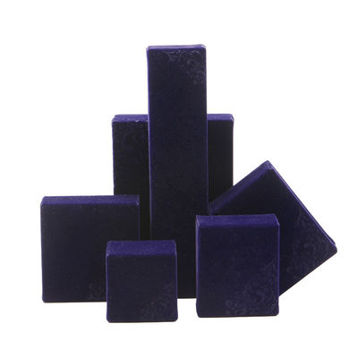 kopen Handgemaakte geborduurde blauwe juwelen verpakkingsdoos voor mijn fluwelen halsketting en blauwe ring online manufacture