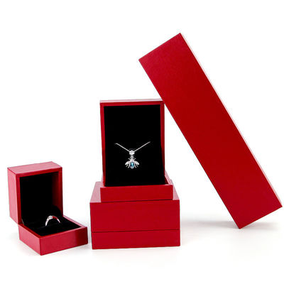 Op maat gemaakte maat Luxury Touch Cardboard Juwelen Verpakkingsdoos voor Armband en Ring