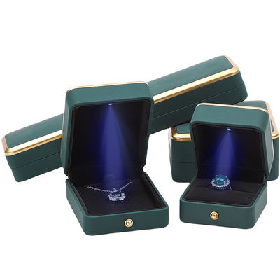 OEM rechthoekige LED sieraden doos Eco-vriendelijk voor Armband Halsketting Ohrringe Ring verpakking