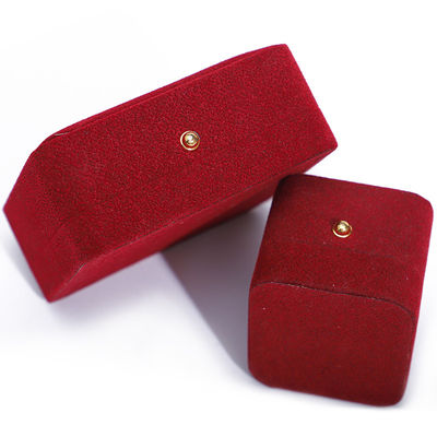 Luxe rode fluwelen sieradenverpakkingsdoos voor ketting, armband, oorbellen, ring
