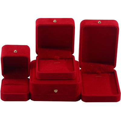 kopen Rood fluweel sieraden verpakkingsdoos voor halsketting Armband Stud oorbellen Ring Custom Logo online manufacture