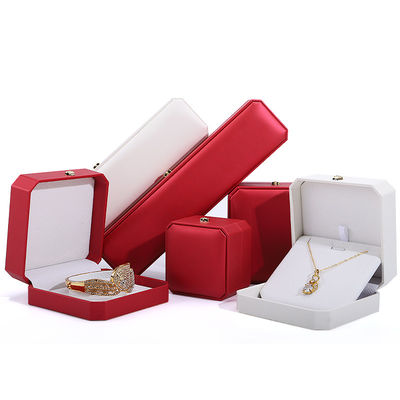 Huid kroon juwelen doos voor Hanhong Custom gouden armbanden oorbellen en hangers