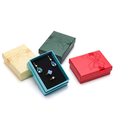 Gepersonaliseerde grootte Hanhong Logo Karton Papier Geschenk Sieraden Doos Laaier Presentatie
