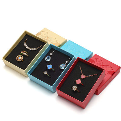 Gepersonaliseerde grootte Hanhong Logo Karton Papier Geschenk Sieraden Doos Laaier Presentatie