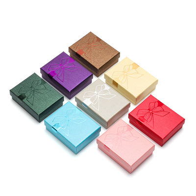 Gepersonaliseerde grootte Hanhong Logo Karton Papier Geschenk Sieraden Doos Laaier Presentatie