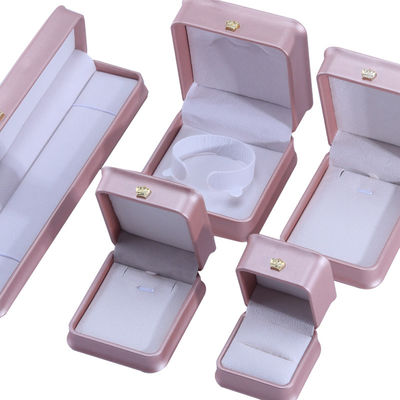 Luxe gouden kroon design PU leer sieraden pakket doos voor armband halsketting ring