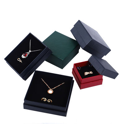 Groothandel Productie Luxe Juwelen Doos Gepersonaliseerd Custom High-end Halsketting Armband Oorbellen Ring Juwelen Set Verpakking Karton papier deksel en basis Juwelen Doos met logo