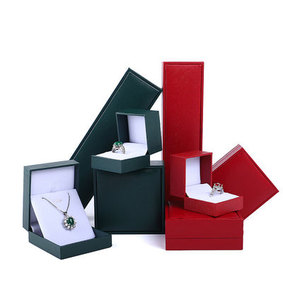 kopen Gepersonaliseerde grootte Papier Fluweel Hanhong Kleur Juwelen Doos voor halsketting Armband Ring Oorbellen online manufacture