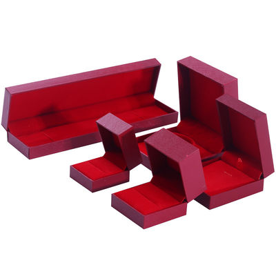 kopen Op maat gemaakte papieren juwelen cadeaubon juwelen verpakkingskoffer oorbellen halskettingen ring online manufacture